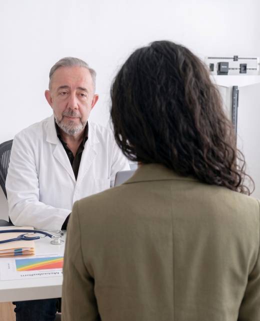 Dr. Jorge Prieto Cueto.Clinica Anabolab, Alicante